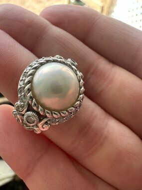 Judith Ripka 925 Sterling Silver Sim. Pearl CZ Halo Statement Ring Size 6.5